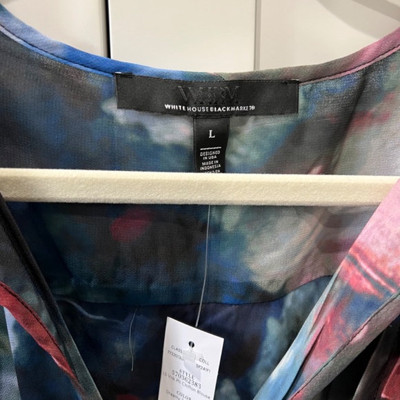 WHBM Long Sleeve V-Neck Pleated Chiffon Blouse NWT - Picture 3 of 11